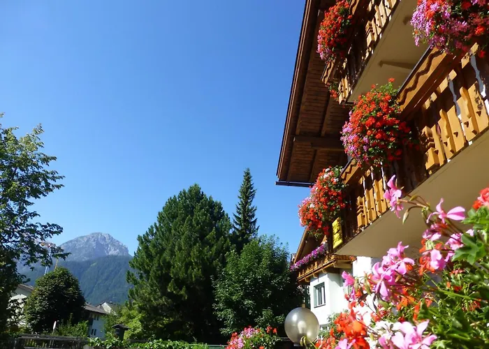 Bed and Breakfast Garni Helfer Dobbiaco